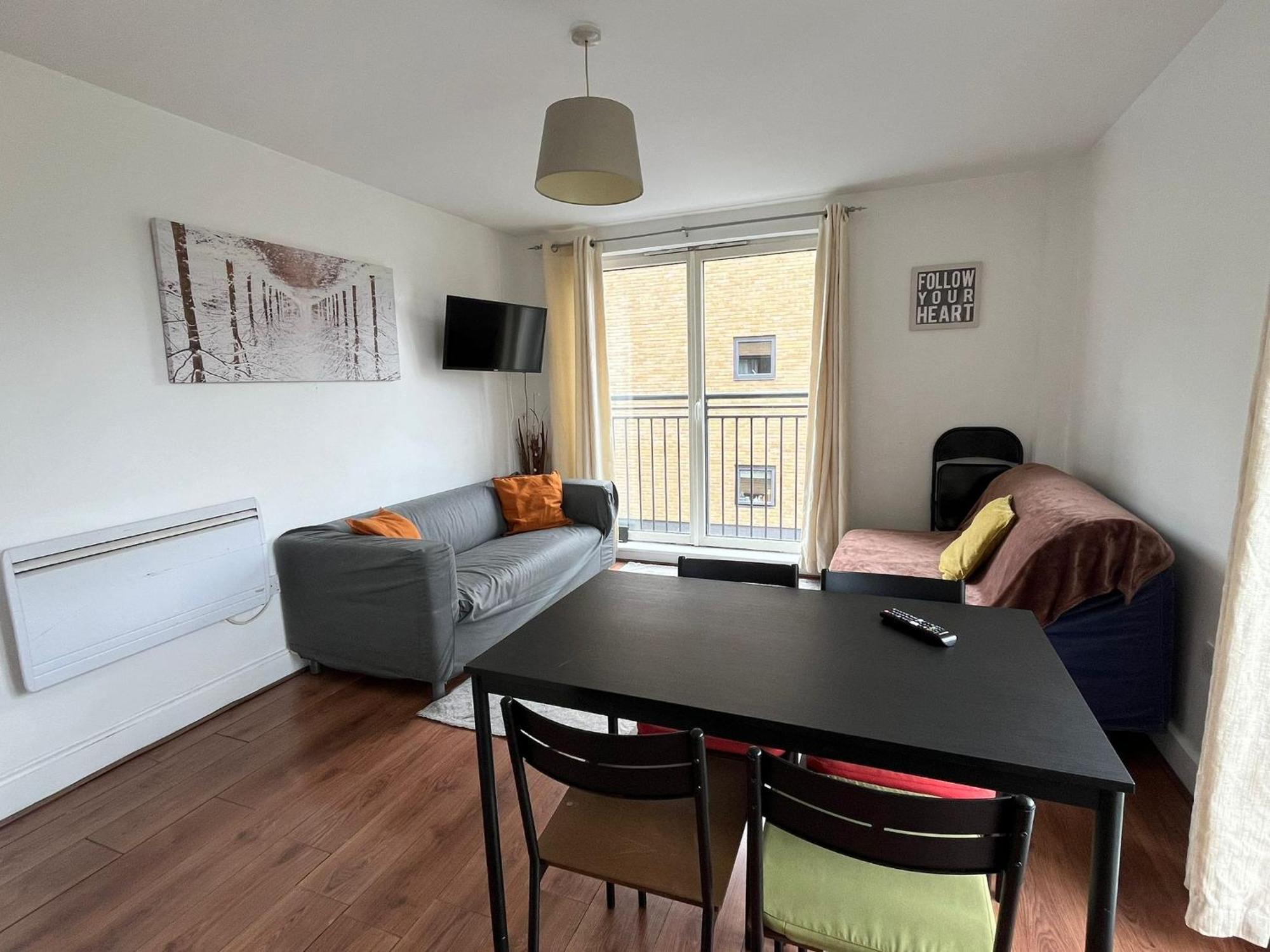 Bai Amazing 5 Sleeper Flat In London Zone 2 Apartment Exterior photo